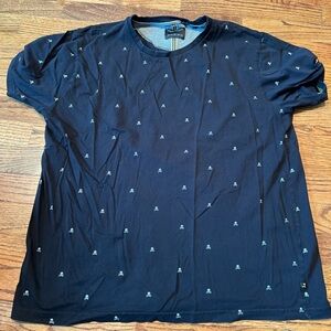 Denim and Flower: skull black t shirt